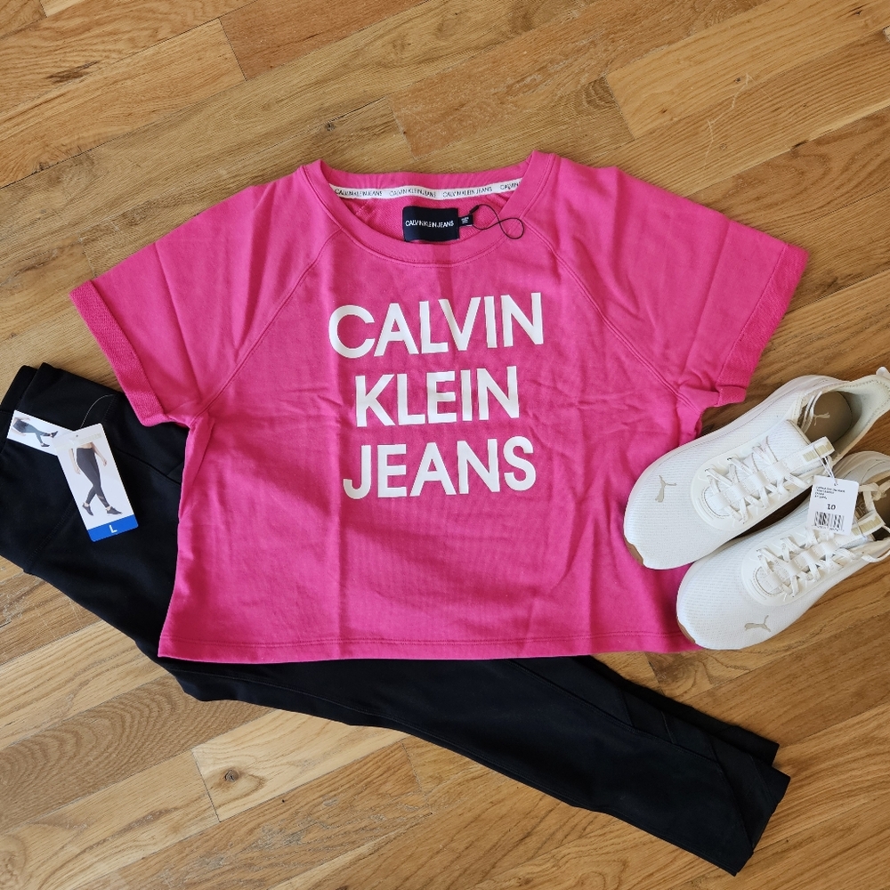 Calvin Klein Fuchsia Top Size XXL